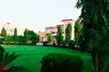 5 BHK Farm House for Sale in Fatehpur Beri, Delhi