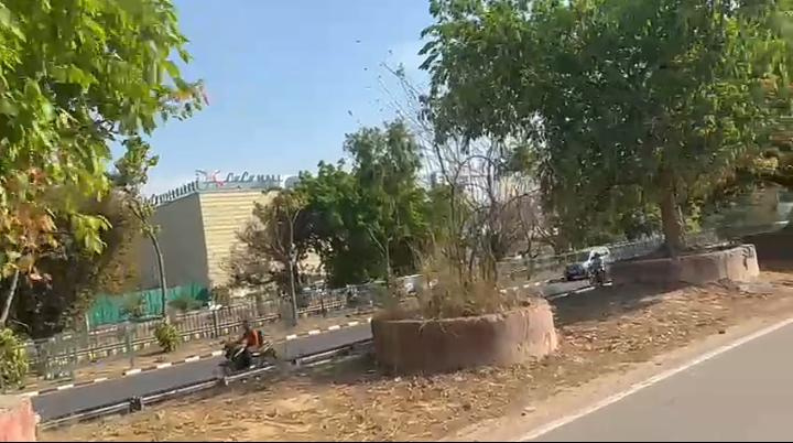  80000 Sq.ft. Commercial Land for Sale in Sushant Golf City, Lucknow