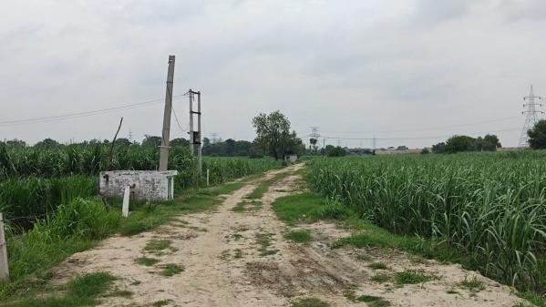 Industrial Land 33264 Sq. Yards for Sale in Garhmukteshwar, Hapur