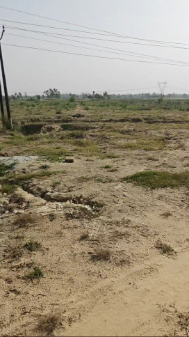  38000 Sq. Yards Residential Plot for Sale in Garhmukteshwar, Hapur