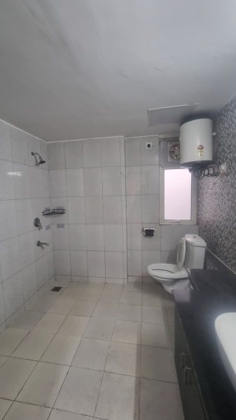2.5 BHK 1415 Sq.ft. Apartment for Rent in Sector 110 Noida