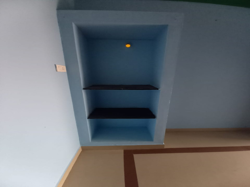 2 BHK 3000 Sq.ft. House for Rent in Kalanivasal, Karaikudi