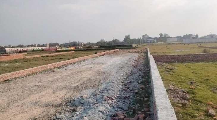  1360 Sq.ft. Residential Plot for Sale in Allahabad Road, Varanasi