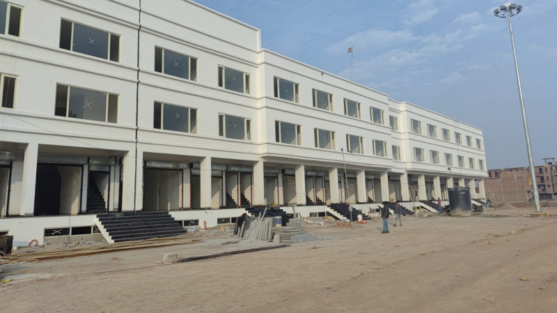  Showroom 1050 Sq.ft. for Sale in Kharar Kurali Road, Mohali