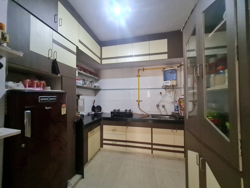 2 BHK Apartment 690 Sq.ft. for Sale in Singanpor, Surat