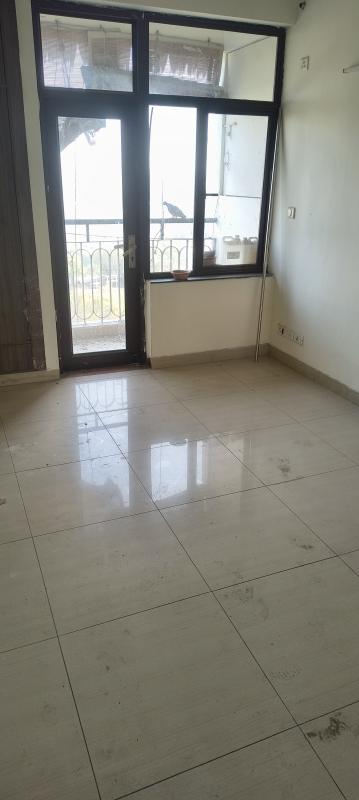 3 BHK 1970 Sq.ft. Apartment for Sale in Gurjinder Vihar, Greater Noida