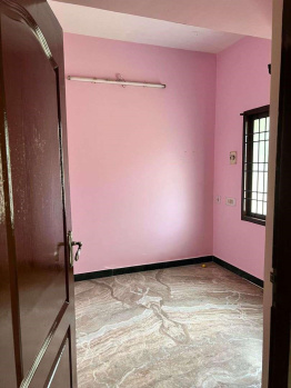 2 BHK Flat for Sale in Camp Road, Chennai