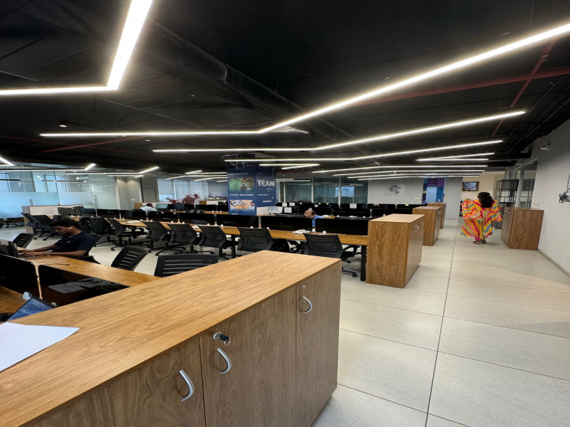  Office Space 5380 Sq.ft. for Rent in Wagle Estate, Thane