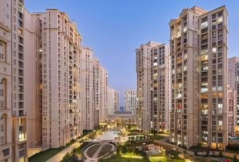 3 BHK Flat for Sale in Powai, Mumbai