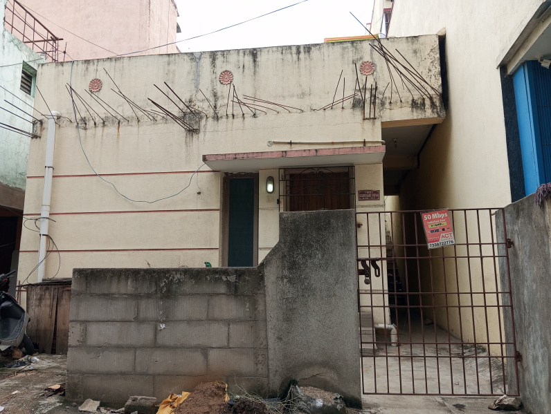  Commercial Land 836 Sq.ft. for Sale in Virugambakkam, Chennai