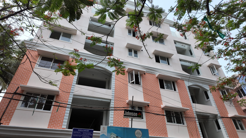 2 BHK 907 Sq.ft. Apartment for Sale in Saligramam, Chennai