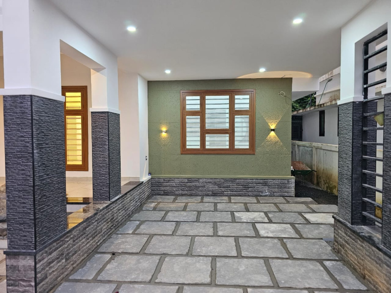 4 BHK House 2150 Sq.ft. for Sale in Mannuthy, Thrissur