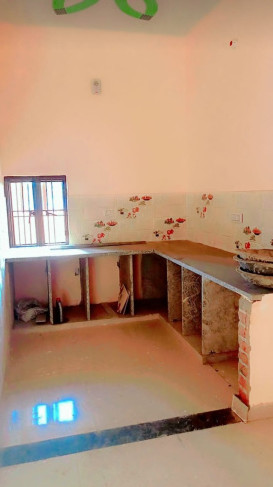 2 BHK House 720 Sq.ft. for Sale in Gwalior Road, Agra