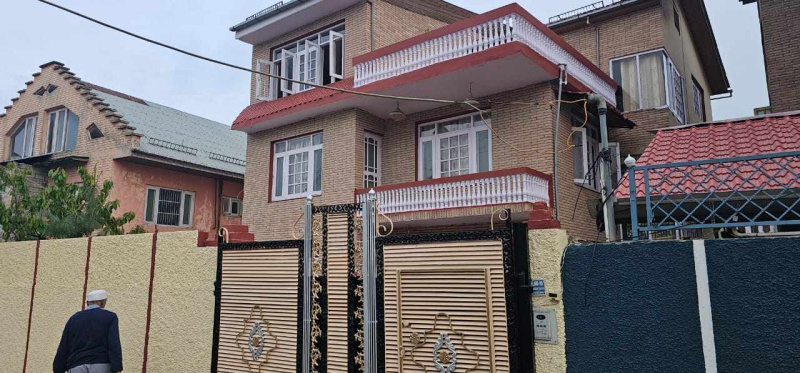 7 BHK Apartment 1400 Sq.ft. for Sale in Bagh Mehtab, Srinagar