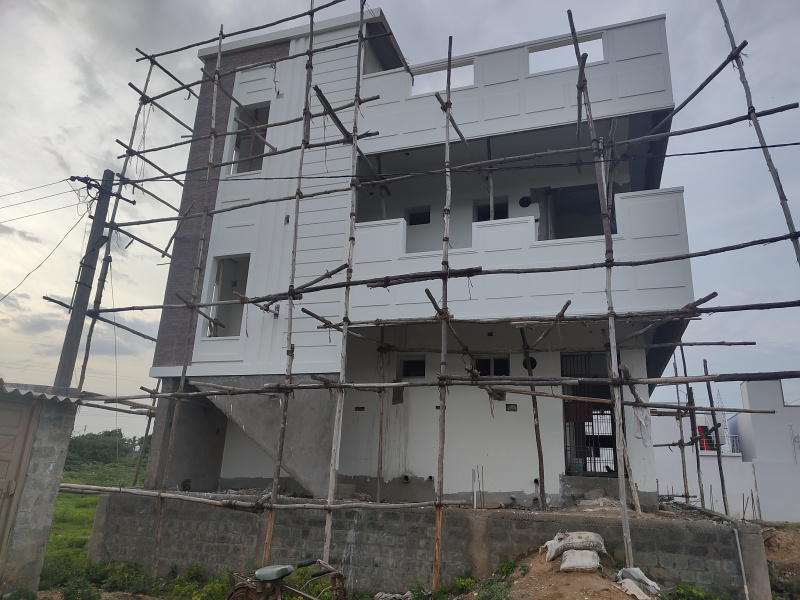 4 BHK House 2376 Sq.ft. for Sale in Podalakur, Nellore