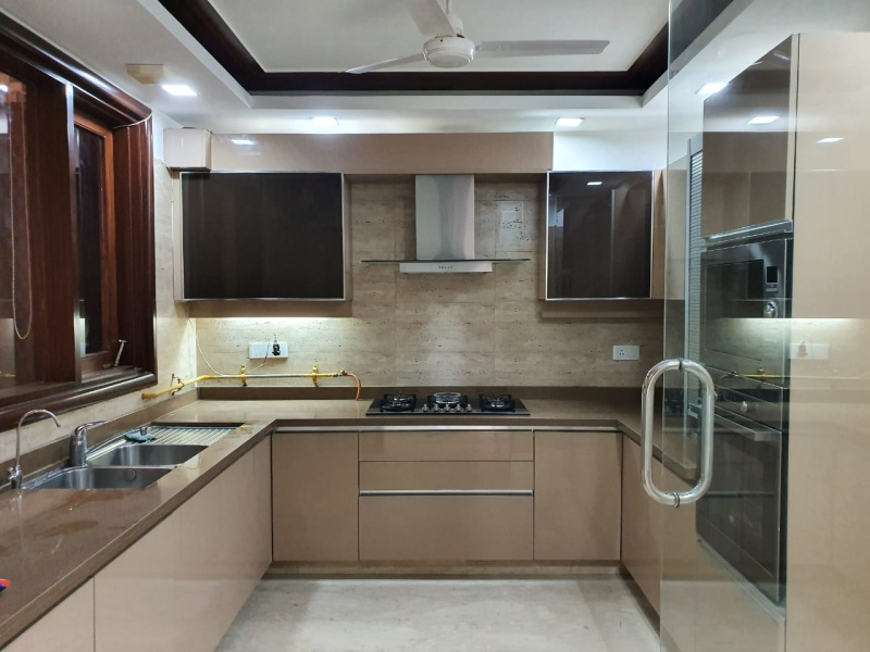 3 BHK Builder Floor 260 Sq. Yards for Sale in Block D, Anand Niketan, Delhi