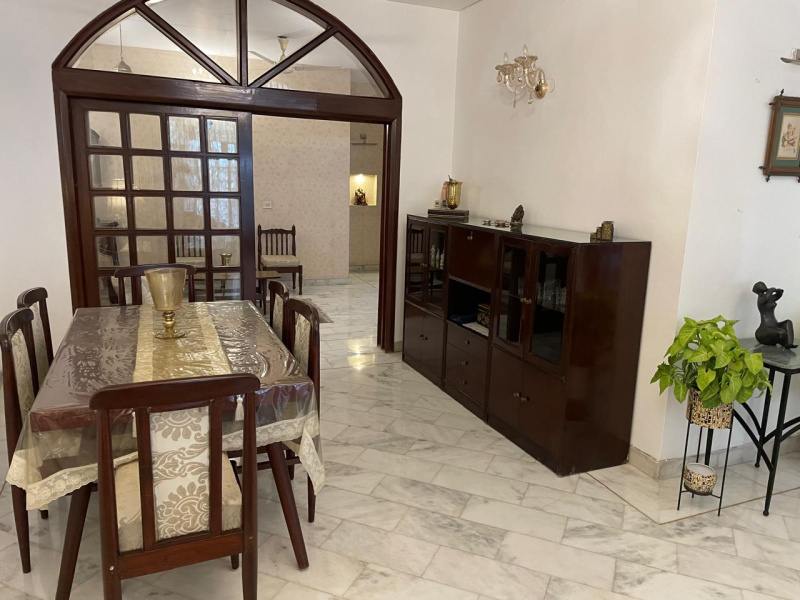 4 BHK Builder Floor 300 Sq. Yards for Sale in Greater Kailash, Delhi