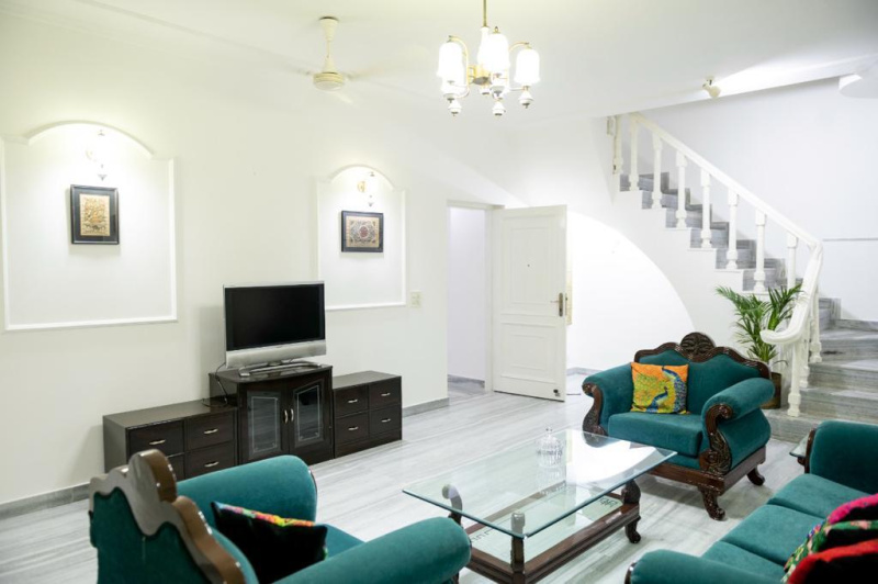 4 BHK Builder Floor 300 Sq. Yards for Sale in Greater Kailash, Delhi