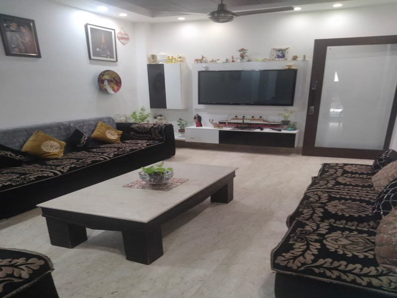 4.5 BHK Builder Floor 500 Sq. Yards for Sale in Safdarjung Development Area, Delhi