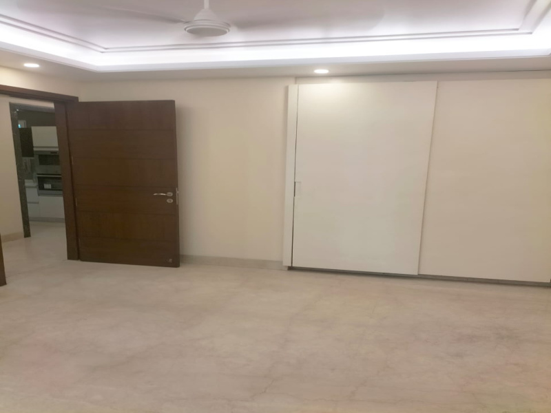 4.5 BHK Builder Floor 300 Sq. Yards for Sale in Greater Kailash II, Delhi