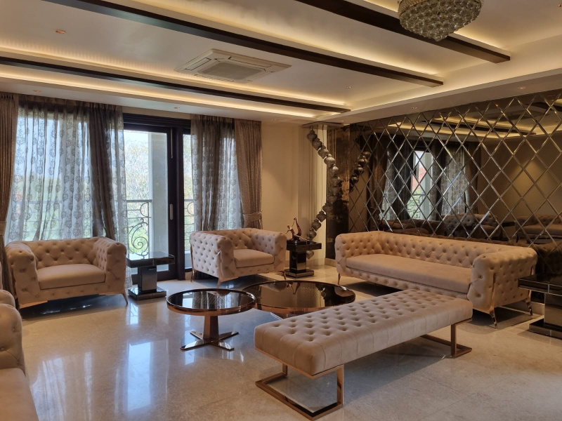 4 BHK Builder Floor 600 Sq. Yards for Sale in South Extension II, Delhi