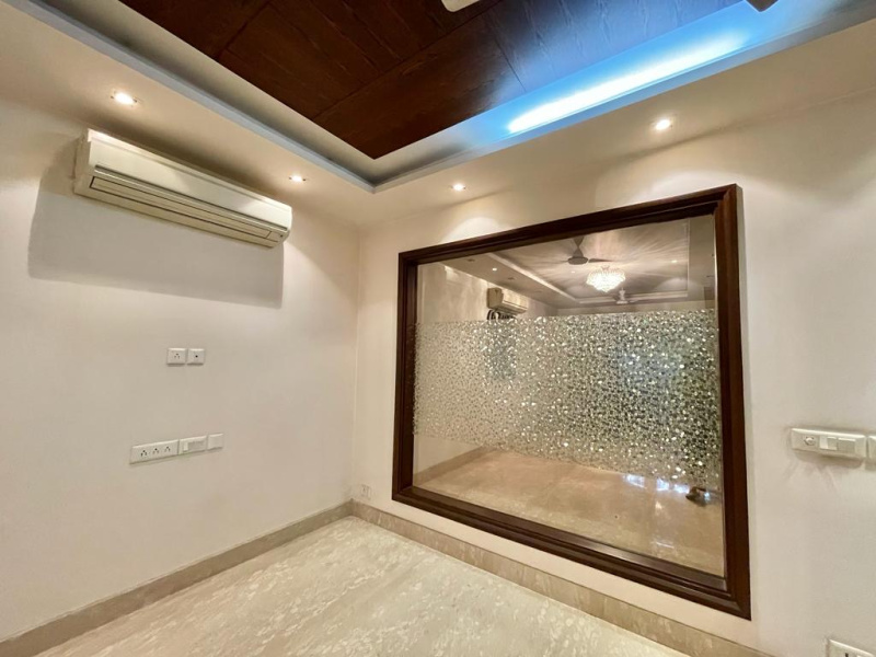  1800 Sq.ft. Office Space for Rent in Geetanjali Enclave, Delhi