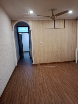 1 BHK Builder Floor for Rent in Govind Puri, Delhi