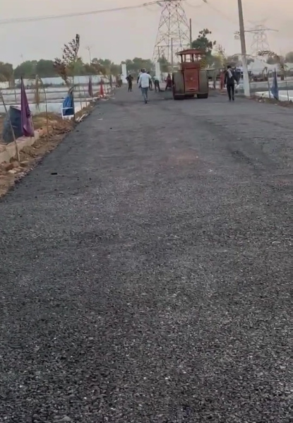  Residential Plot 100 Sq. Yards for Sale in Yamuna Expressway, Greater Noida