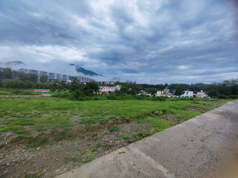  Residential Plot 200 Sq. Yards for Sale in Sahastradhara