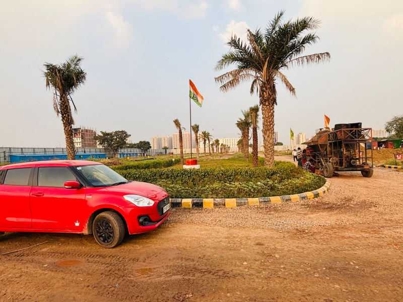  160 Sq. Yards Commercial Land for Sale in Knowledge Park 5, Greater Noida
