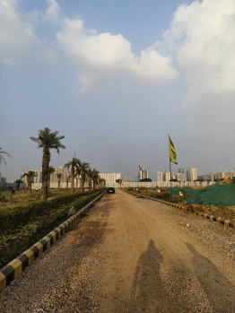  Commercial Land for Sale in Knowledge Park 5, Greater Noida