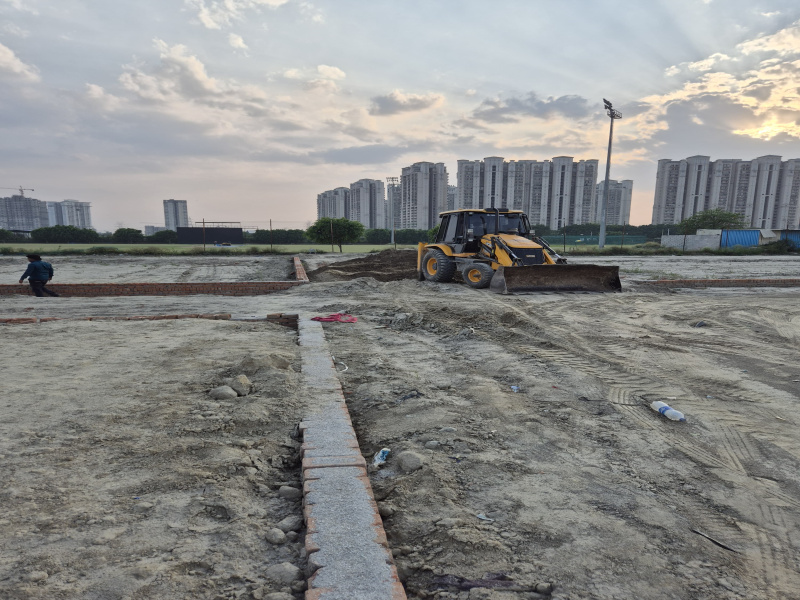 2 BHK 1008 Sq. Yards Farm House for Sale in Sector 150 Noida