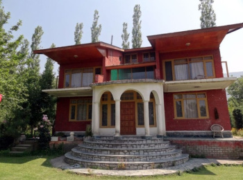 5.0 BHK House for Rent in Hawal, Srinagar