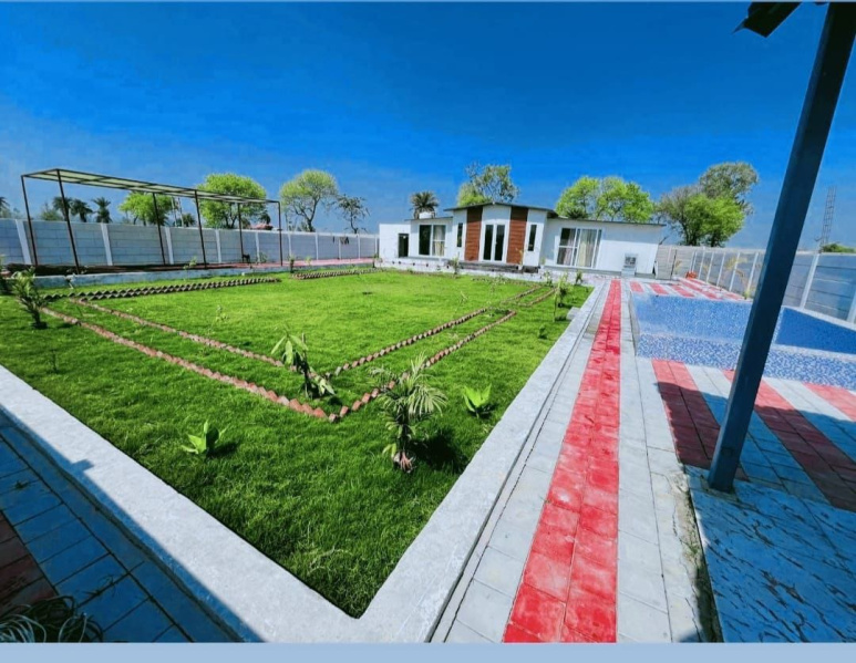2 BHK 750 Sq. Yards Farm House for Sale in Garhmukteshwar, Hapur