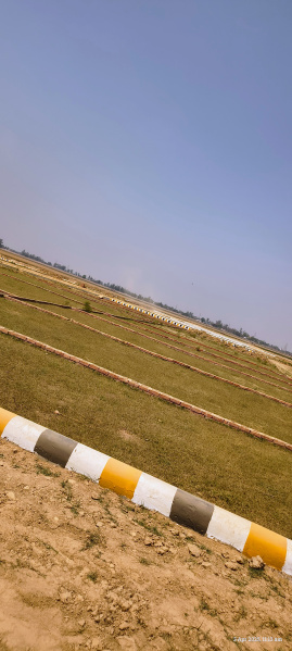  Commercial Land 1500 Sq.ft. for Sale in Maniram, Gorakhpur