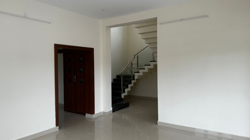 4 BHK House 2600 Sq.ft. for Sale in Villarasampatti, Erode