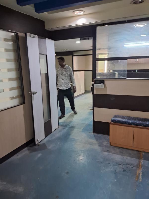  Office Space 1250 Sq.ft. for Sale in Egmore, Chennai