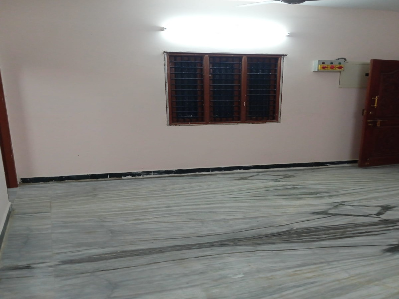 2 BHK House 1100 Sq.ft. for Rent in Pallikaranai, Chennai