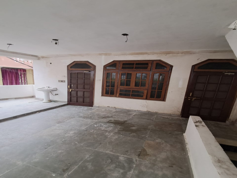 2 BHK House 950 Sq.ft. for Rent in Azad Nagar, Kanpur