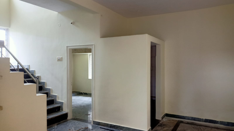 3 BHK House 1350 Sq.ft. for Sale in Sipcot Phase II, Hosur