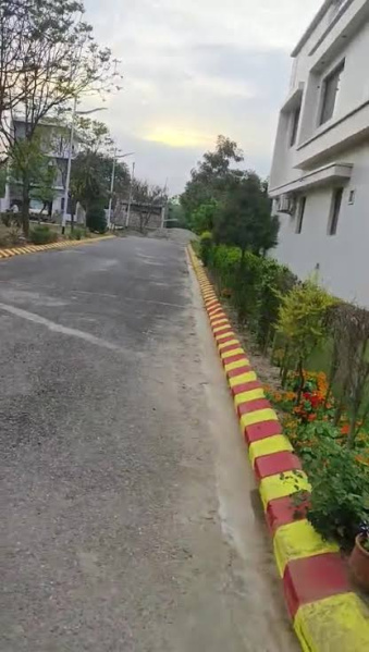  200 Sq. Yards Residential Plot for Sale in Omaxe City, Patiala