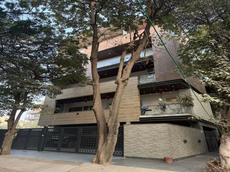 4 BHK 360 Sq.ft. Builder Floor for Sale in Sushant Lok Phase I, Gurgaon