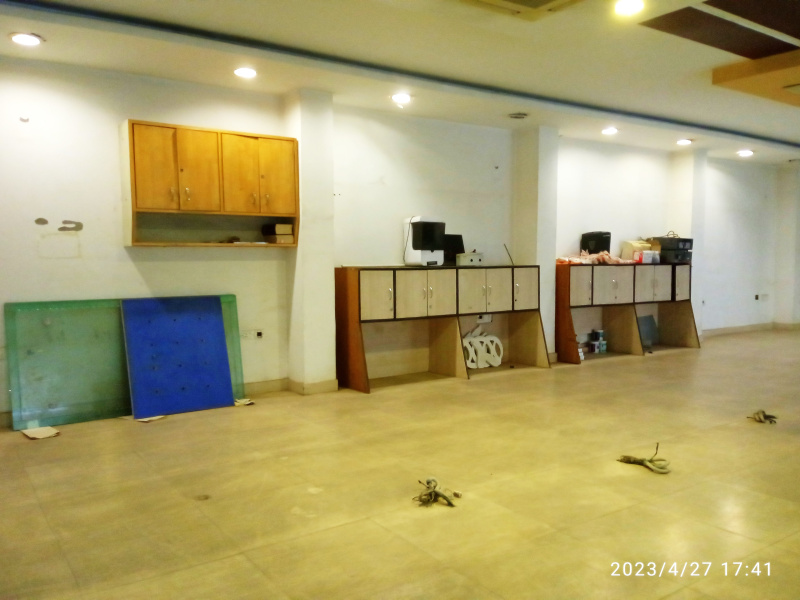  2700 Sq.ft. Office Space for Rent in Krishna Nagar, Mathura
