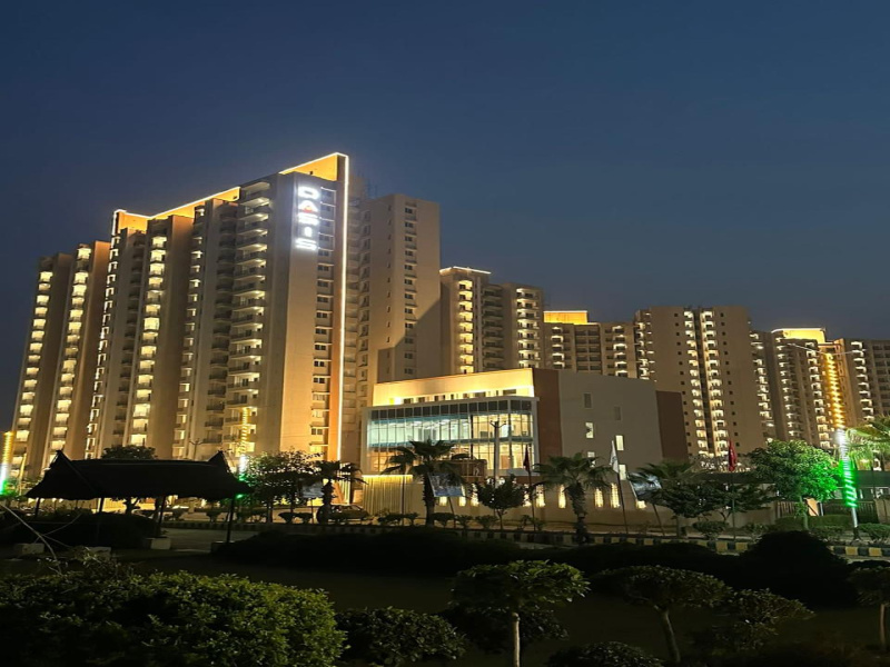 2 BHK Apartment 790 Sq.ft. for Sale in Yamuna Expressway, Greater Noida