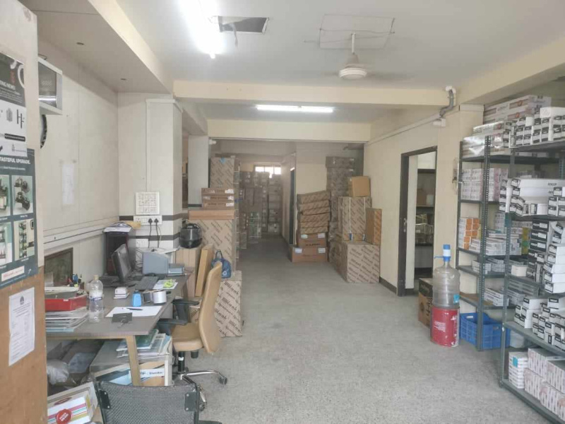  Commercial Shop 1800 Sq.ft. for Rent in Saibaba Colony, Coimbatore