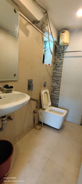 2 BHK Apartment 790 Sq.ft. for PG in Goregaon, Mumbai