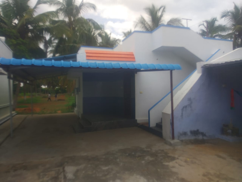 1.5 BHK Farm House 1 Acre for Sale in Annur Metu Palayam, Coimbatore