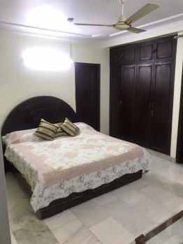 4 BHK Builder Floor for Rent in Pitampura, Delhi