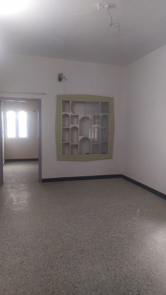 2 BHK House 900 Sq.ft. for Rent in Udumalaipettai, Tirupur