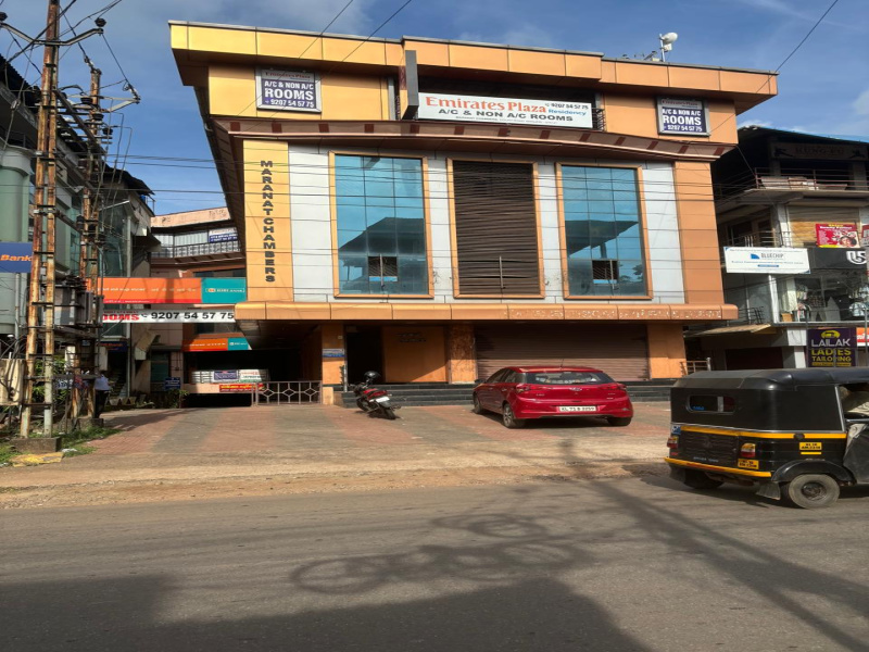  Commercial Shop 3012 Sq.ft. for Rent in Manjeri, Malappuram